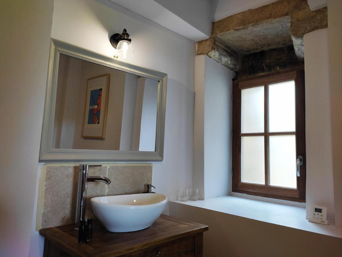 Planches Et Plonk Bed & Breakfast Belves Bagian luar foto